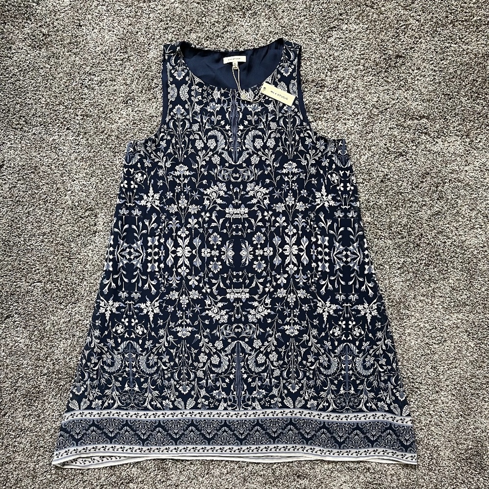 Max Studio Floral Navy Shift Dress, Small, New with Tags; Adorable Summer dress